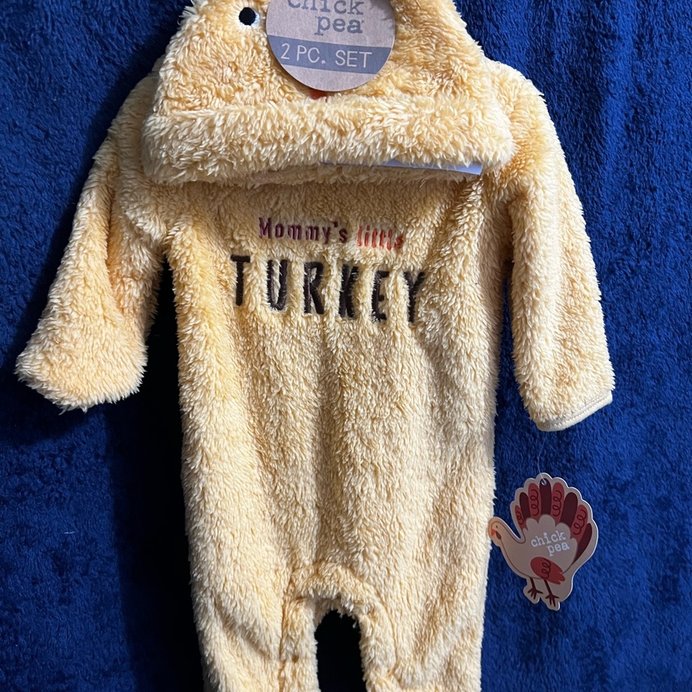 Baby Thanksgiving “Mommy little Turkey “ 2 Piece Set